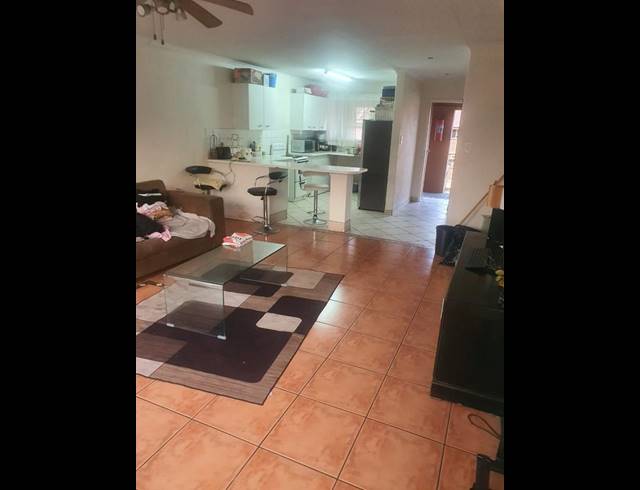 2 BEDROOM APARTMENT FOR SALE IN FLORIDA